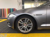 捷豹XJ 电光钛灰2 拷贝.jpg